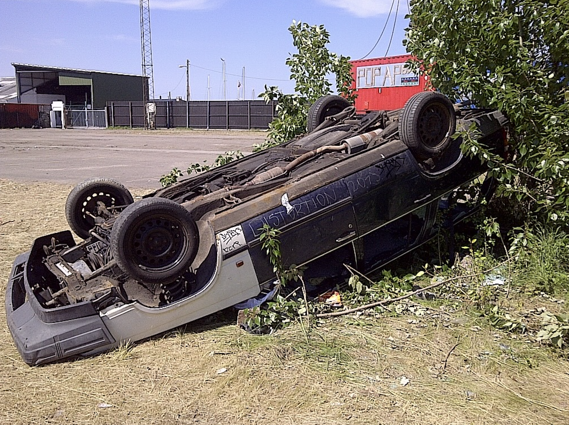 car after disto13